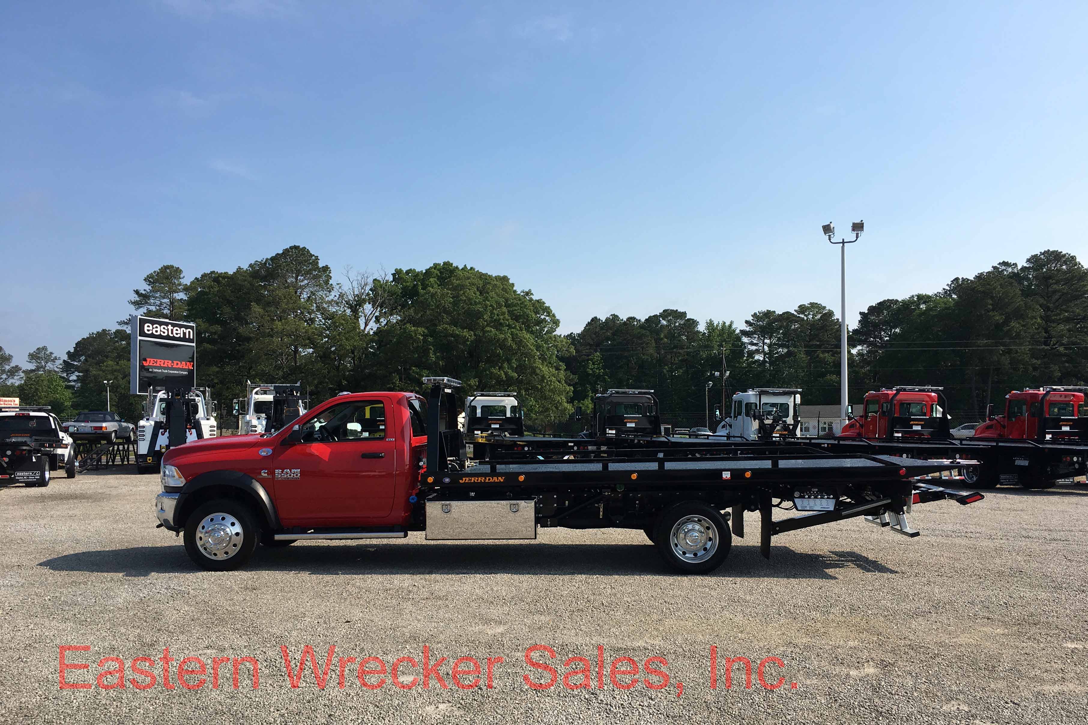 d2595_side_ds_dodge_jerr_dan_carrier_tow_truck_for_sale JerrDan