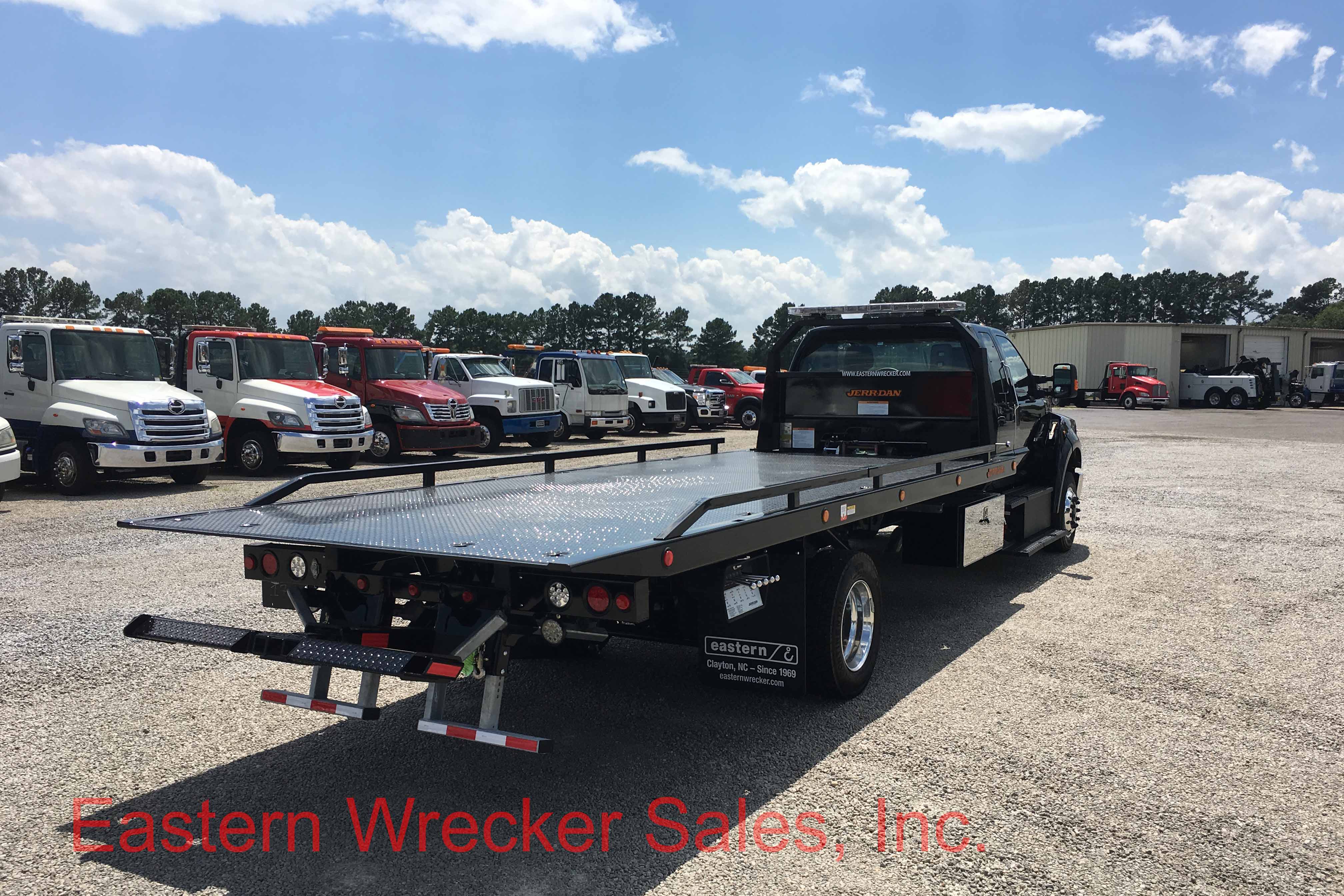 f6885a_rear_ps_2017_ford_f650_tow_truck_for_sale_jerr_dan_car_carrier