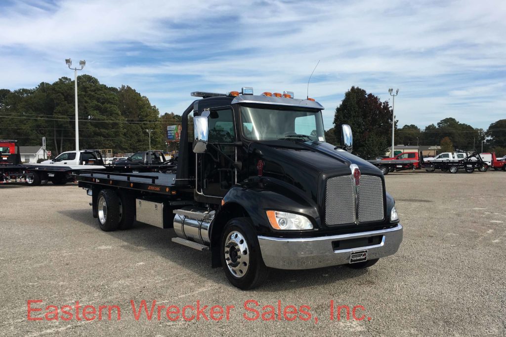 k6321_front_ps_2018_kenworth_tow_truck_for_sale_jerr_dan_carrier