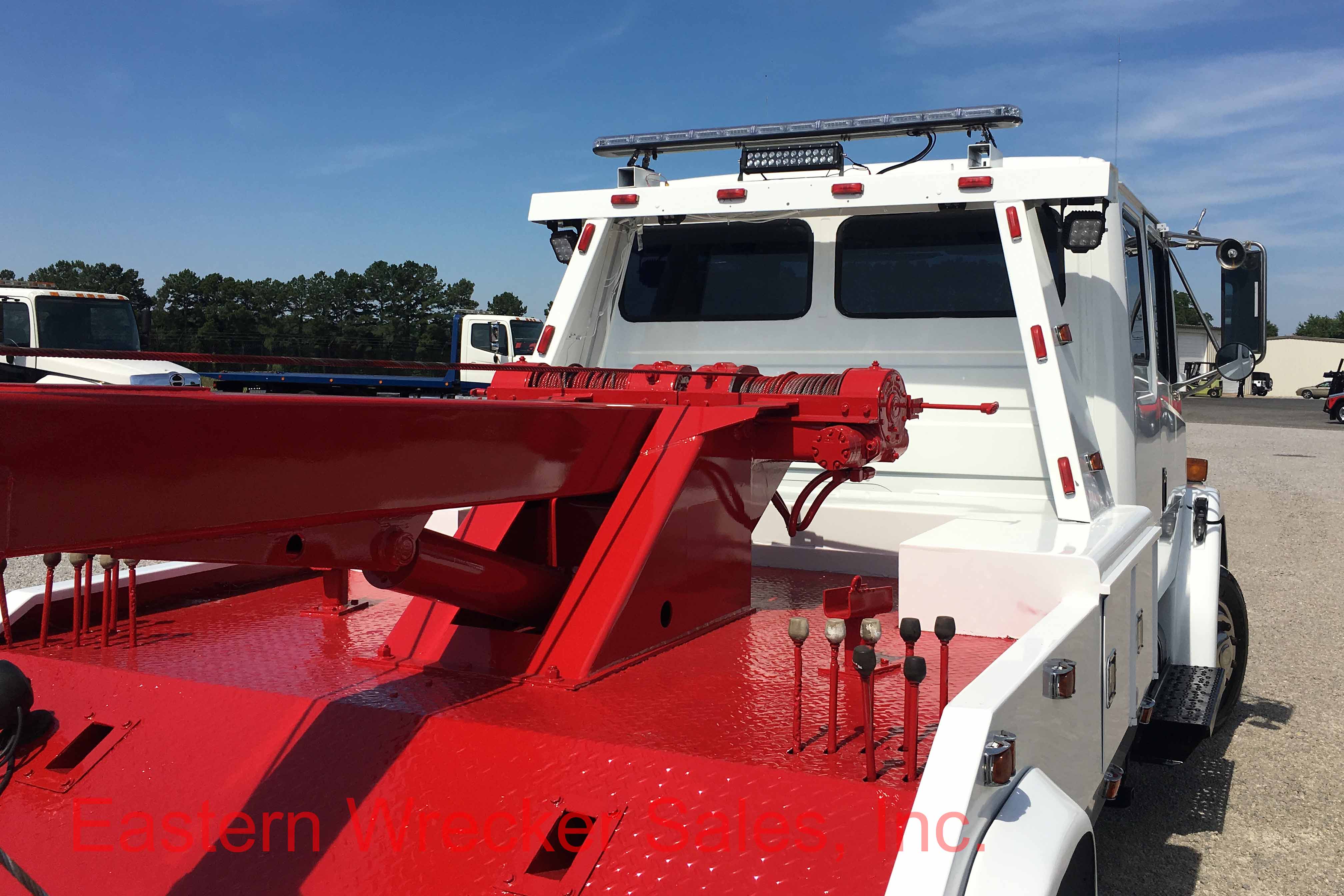 u66147_body_2000_freightliner_tow_truck_century_wrecker Eastern