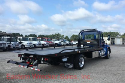 2018 Kenworth T270 Tow Truck for Sale with a Jerr Dan Car Carrier / Flatbed.
