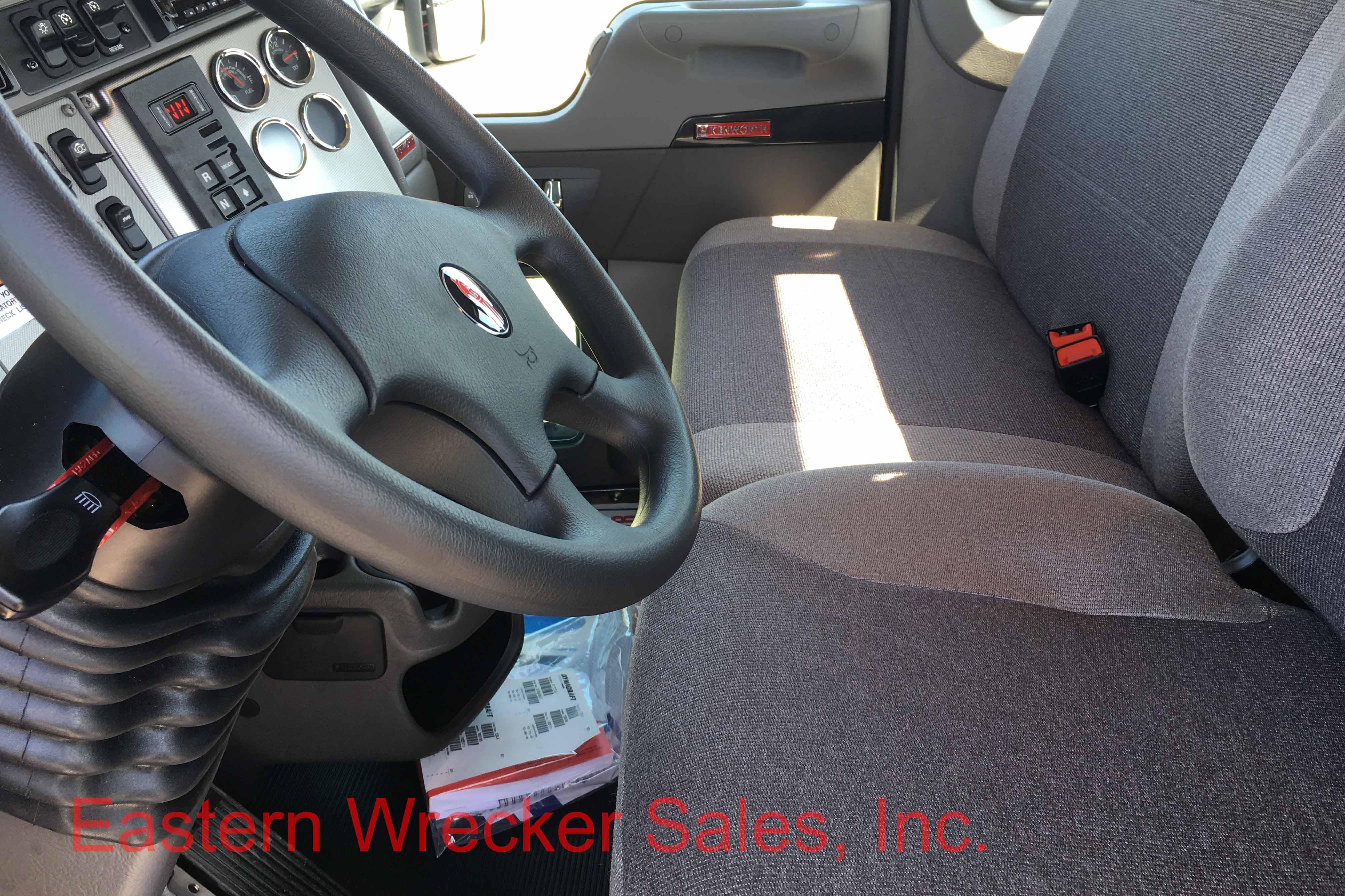 2018 Kenworth T270 with Jerr-Dan 22' Steel 6 Ton Low ...