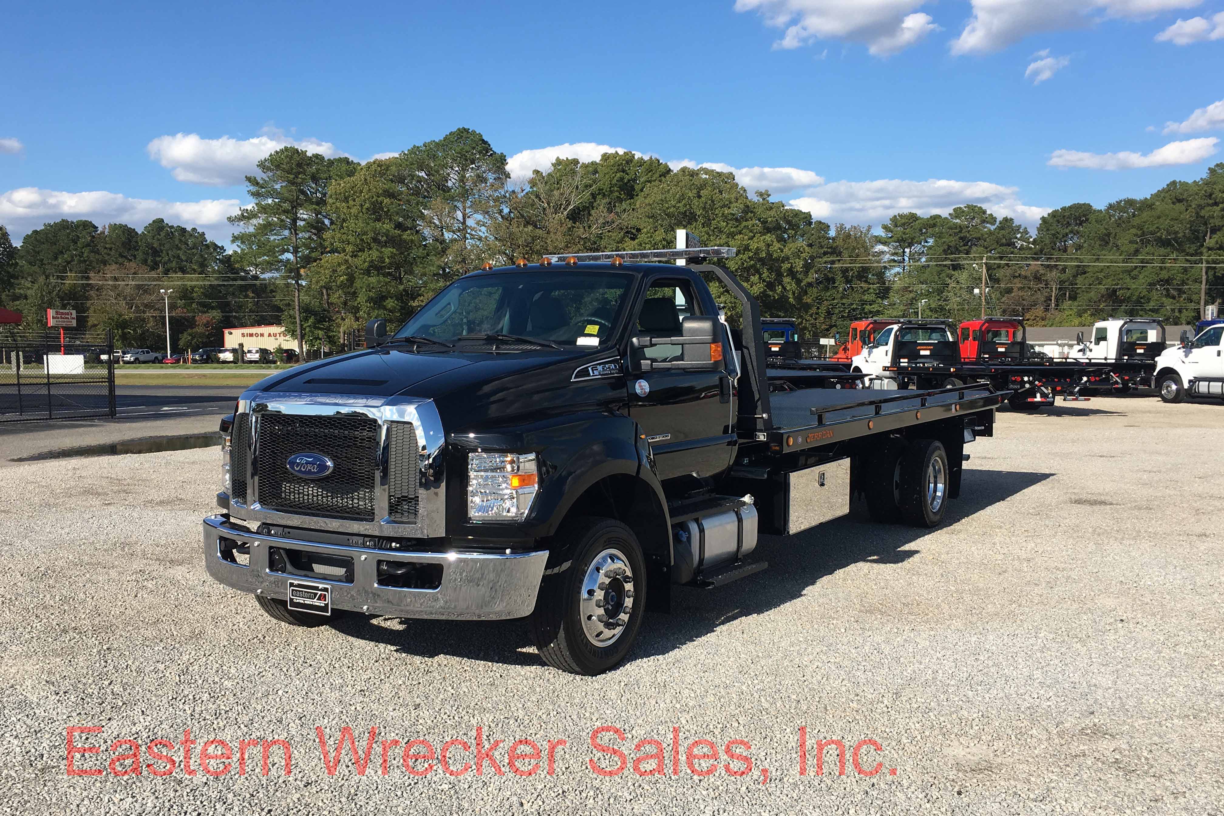 2022 Ford  F650  Super Duty with a Jerr Dan 21 Steel 