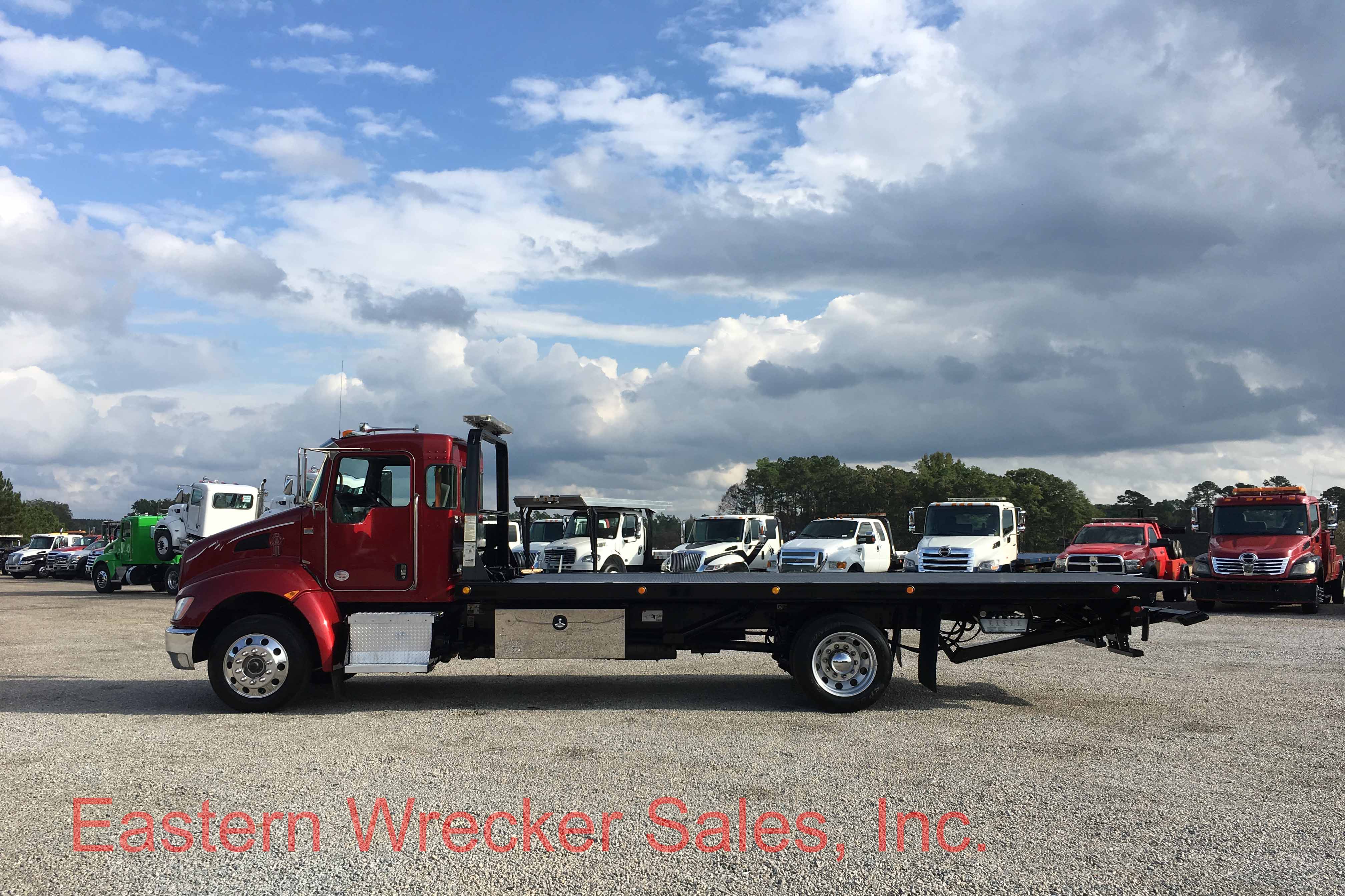 u3204_side_ds_2015_kenworth_used_tow_truck_jerr_dan_car_carrier