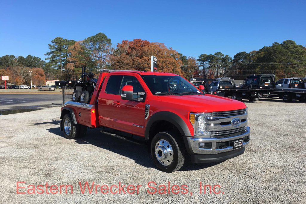 f5218_front_ps_2017_ford_f550_lariat_tow_truck_for_sale_jerr_dan_mpl40