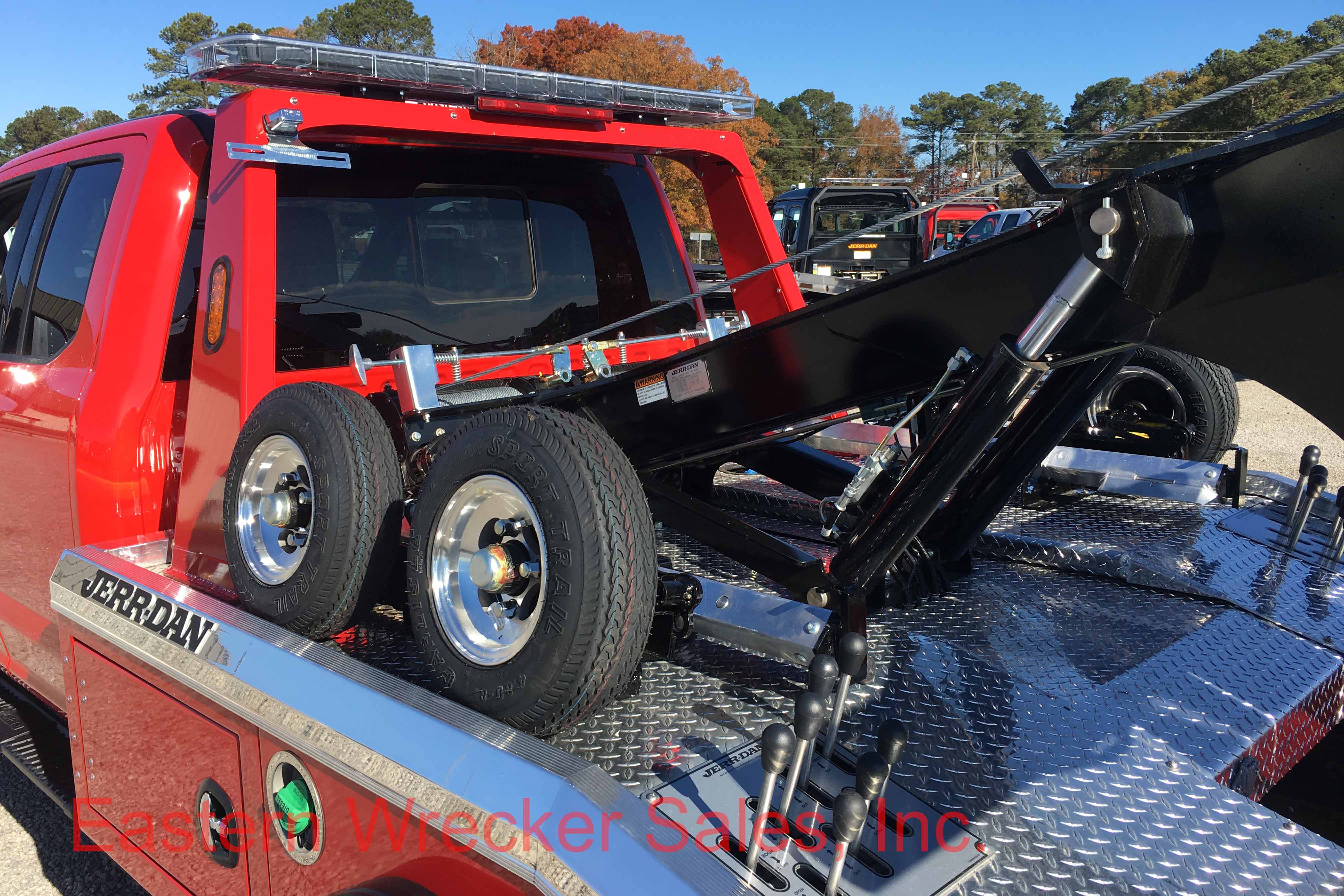 F5218_wrecker_2017_ford_f550_lariat_tow_truck_for_sale_jerr_dan_mpl40