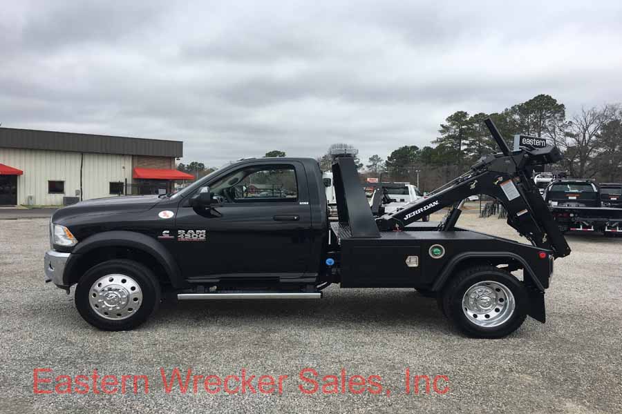Dodge tow truck