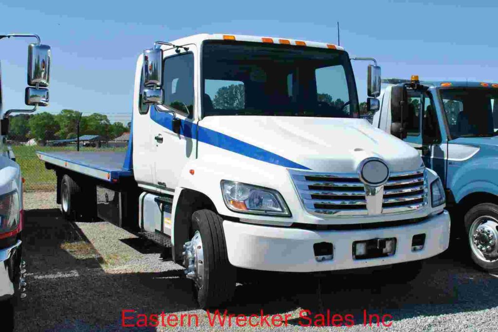 2010 Hino 258 Extended Cab with 21ft Jerr-Dan SRR6T-WLP Steel Carrier