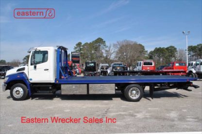 2013 Hino 258, J08E-TV Turbodiesel, air ride, air brake, Allison automatic, with 21ft Century Steel Carrier, Stock Number U1179A