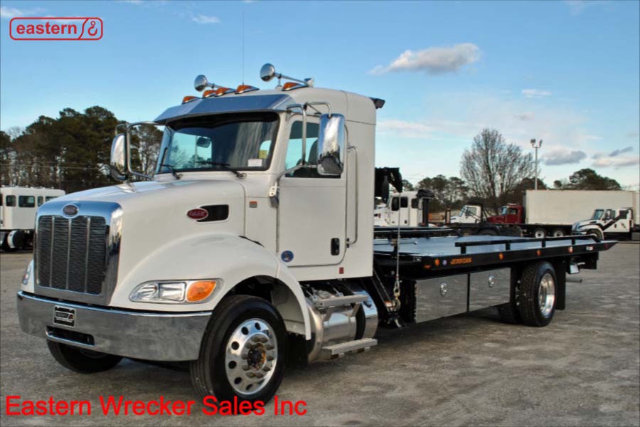 2020 Peterbilt 337 Extended Cab 300hp PX-7 Air Brake Air Ride with ...