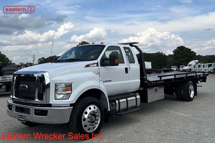 2025 Ford F750 Extended Cab with 22ft Jerr-Dan Steel Carrier