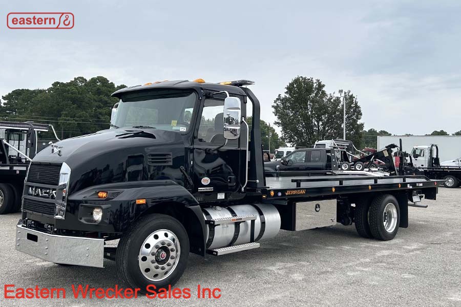 2025 Mack MD642 with 22ft Jerr-Dan SRR6T-WLP Steel Carrier