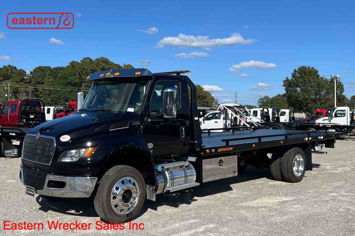 2025 International MV607 with 22ft Jerr-Dan SRR6T-WLP Steel